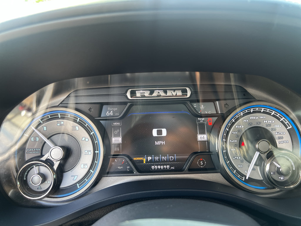 Used 2019 RAM 1500 Limited AWD/4WD image 11