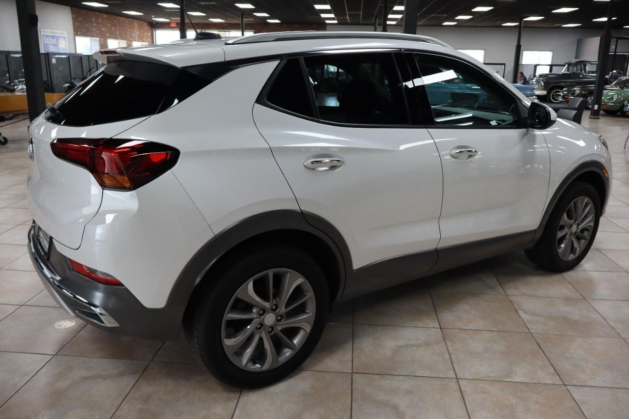 Used 2023 Buick Encore GX Essence w/ Experience Buick Package AWD/4WD image 5