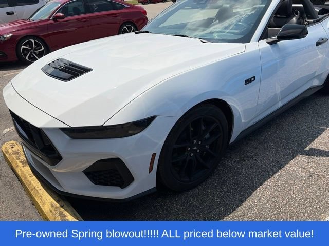 Used 2024 Ford Mustang GT Premium RWD image 2