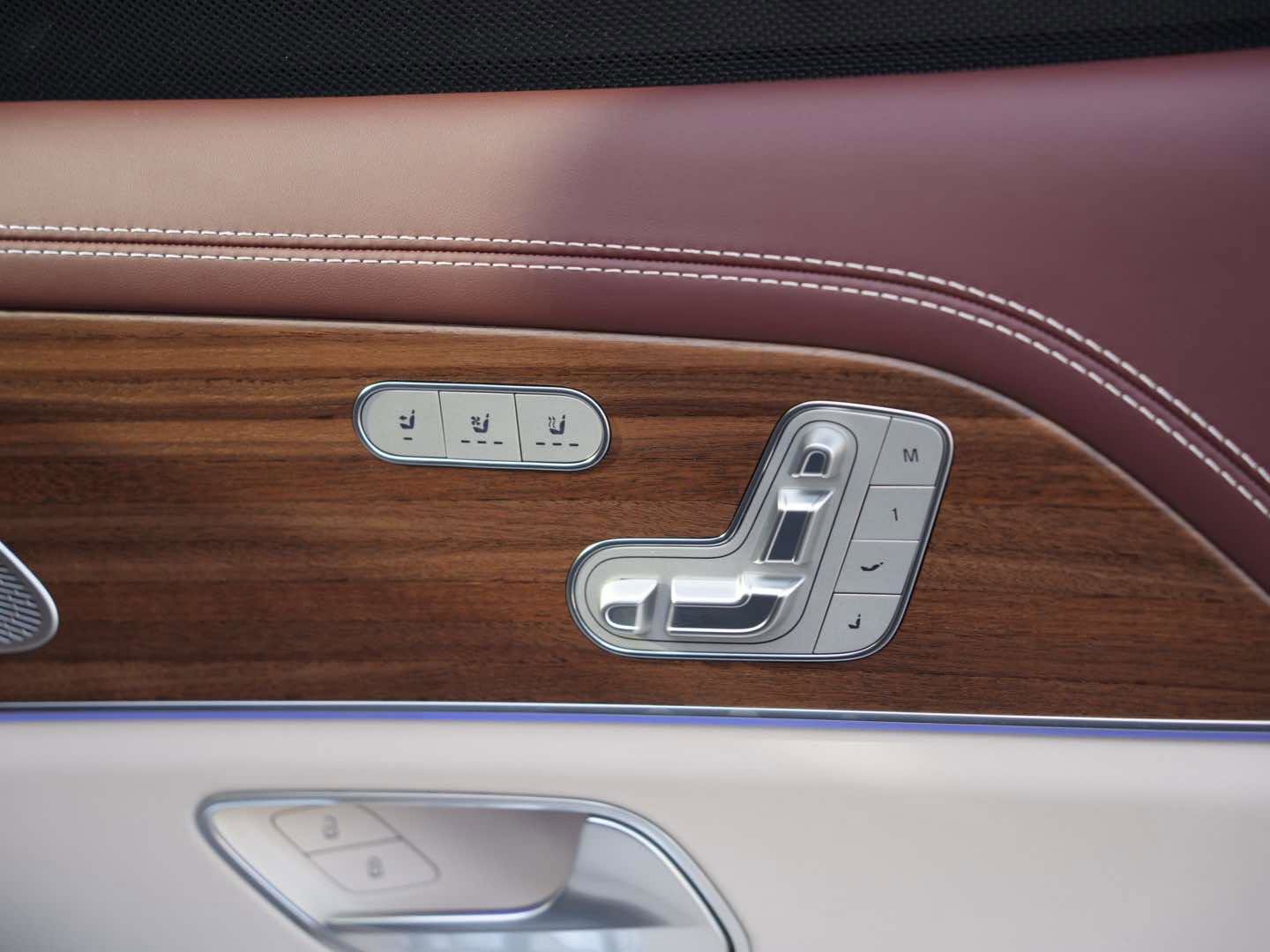 Used 2026 Mercedes-Benz Maybach GLS 600 Maybach GLS 600 4MATIC SUV AWD image 33