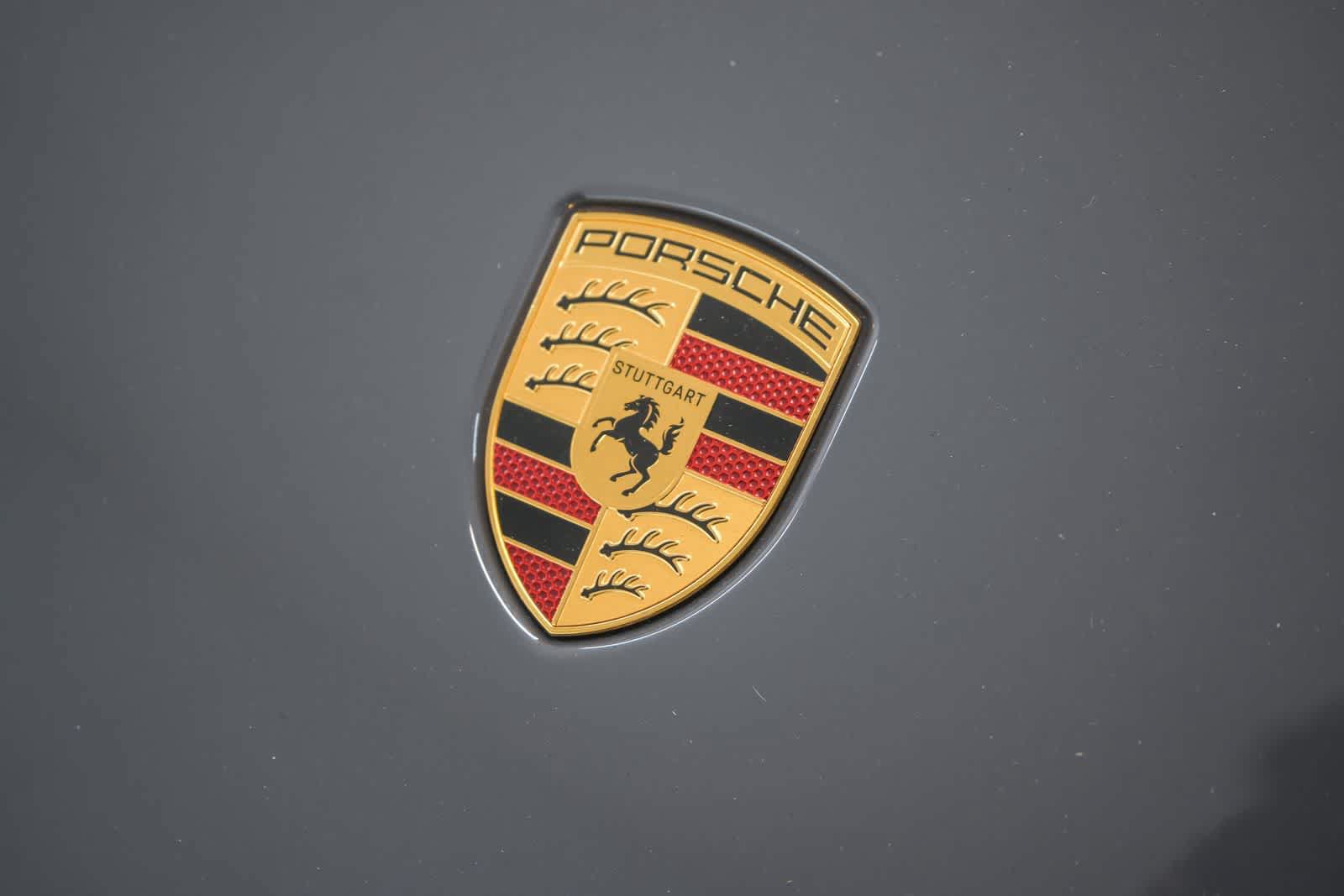 New 2026 Porsche Taycan 4S AWD/4WD image 17
