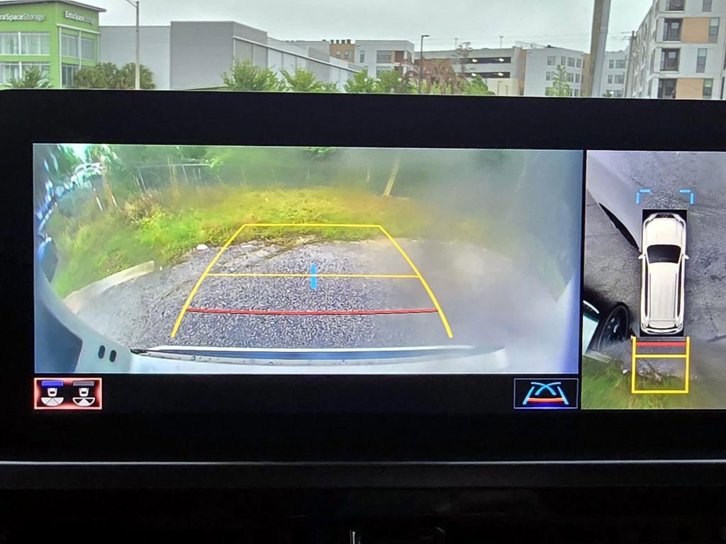 Used 2023 Lexus GX 460 w/ Black Line Special Edition image 15