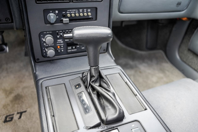 Used 1988 Pontiac Fiero GT RWD image 41