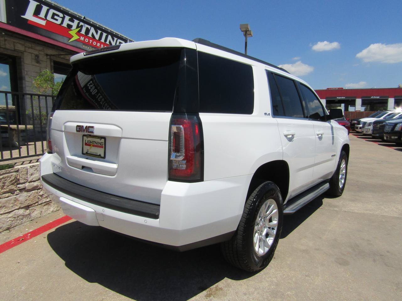 Used 2015 GMC Yukon SLE w/ Convenience Package RWD image 4