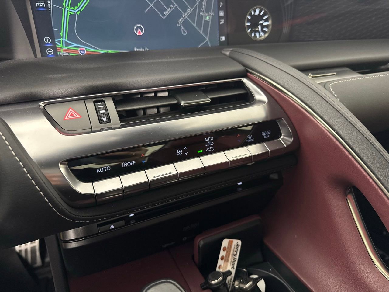 Used 2018 Lexus LC 500 500 w/ Sport Package image 21