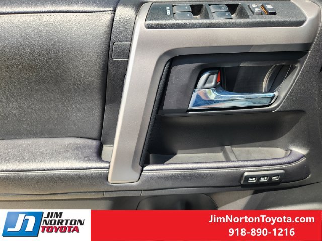 Used 2023 Toyota 4Runner Limited AWD/4WD image 24