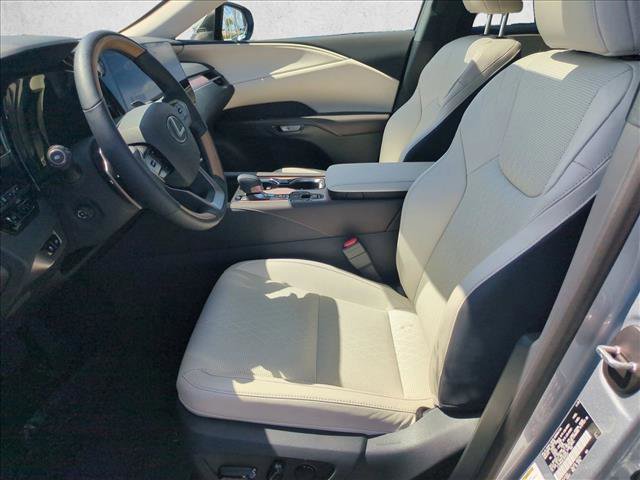 Used 2026 Lexus RX 350 Premium Plus w/ Accessory Package (Z1) image 16