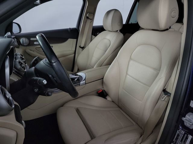 Used 2018 Mercedes-Benz GLC 300 4MATIC image 13