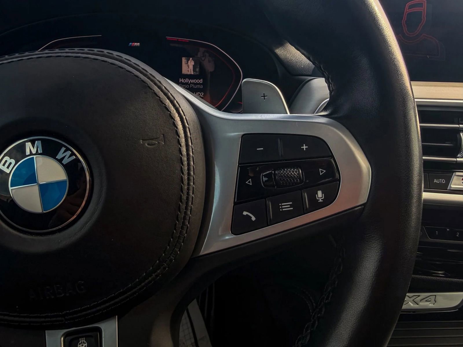 Used 2022 BMW X4 xDrive30i w/ M Sport Package 2 image 21