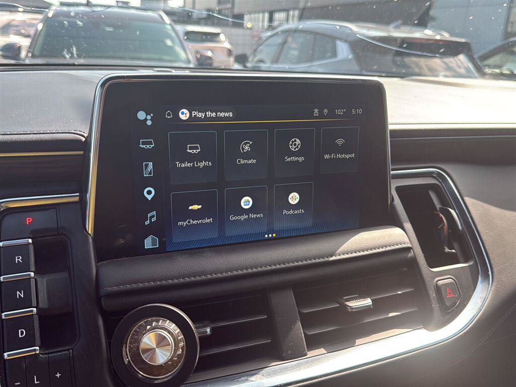 Used 2022 Chevrolet Tahoe LT w/ Luxury Package AWD/4WD image 5