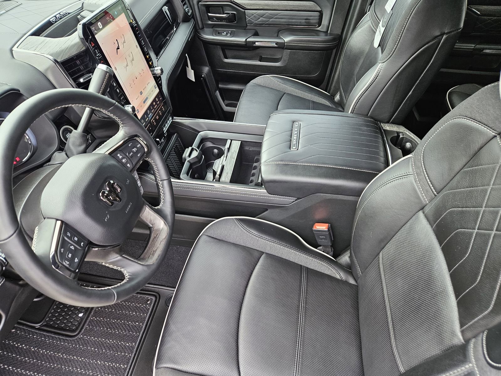 New 2025 RAM 2500 Limited image 17