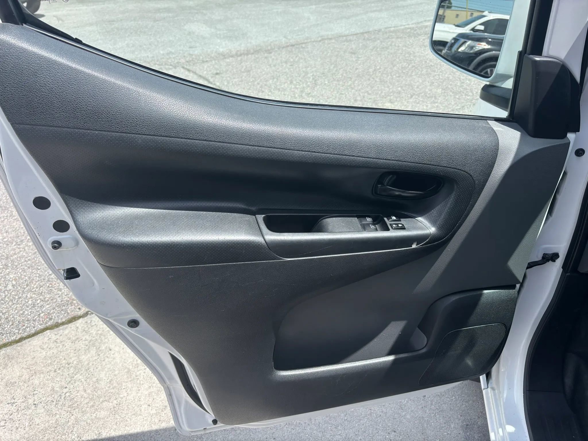 Used 2017 Nissan NV200 SV w/ Technology Package FWD image 21