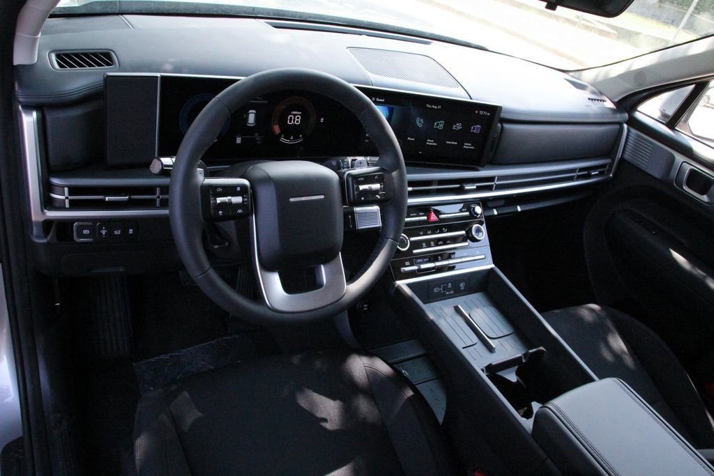 Certified 2026 Hyundai Santa Fe SE image 8