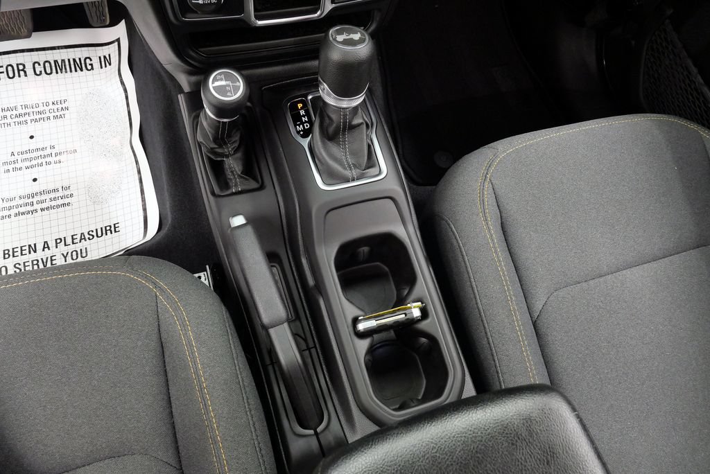 Used 2024 Jeep Wrangler Sport AWD/4WD image 26