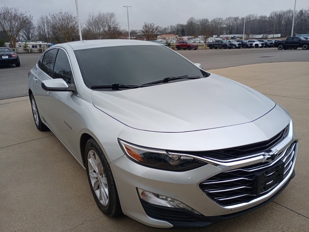 Used 2021 Chevrolet Malibu LT image 3