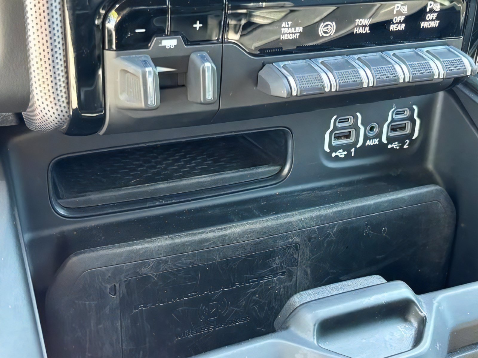 Used 2021 RAM 3500 Limited AWD/4WD image 15