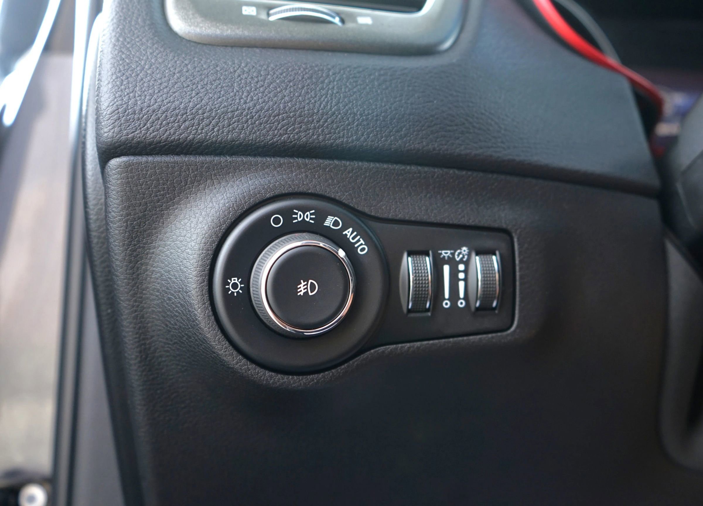 Used 2018 Jeep Compass Trailhawk image 13