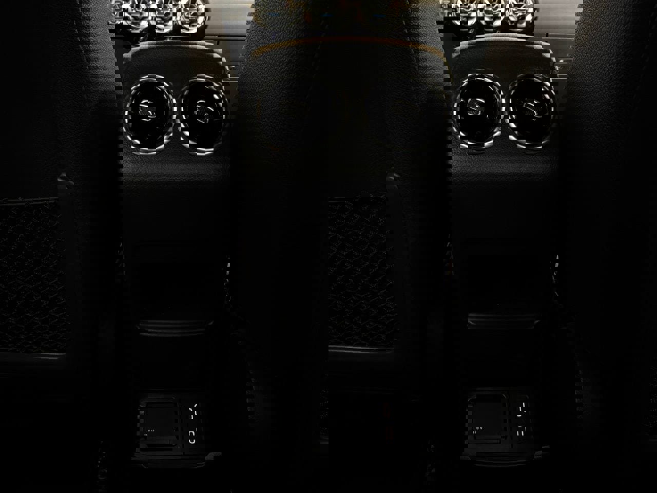 Used 2025 Mercedes-Benz GLA 250 image 14