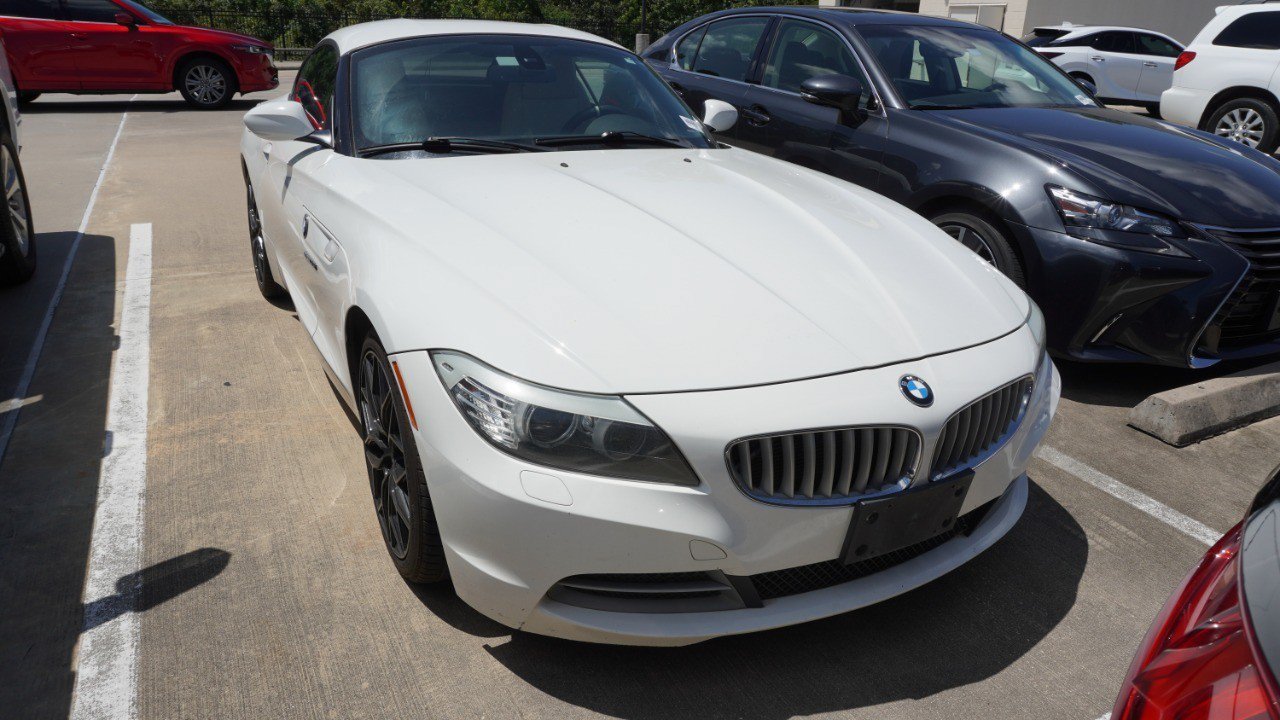 Used 2013 BMW Z4 sDrive35i RWD image 2