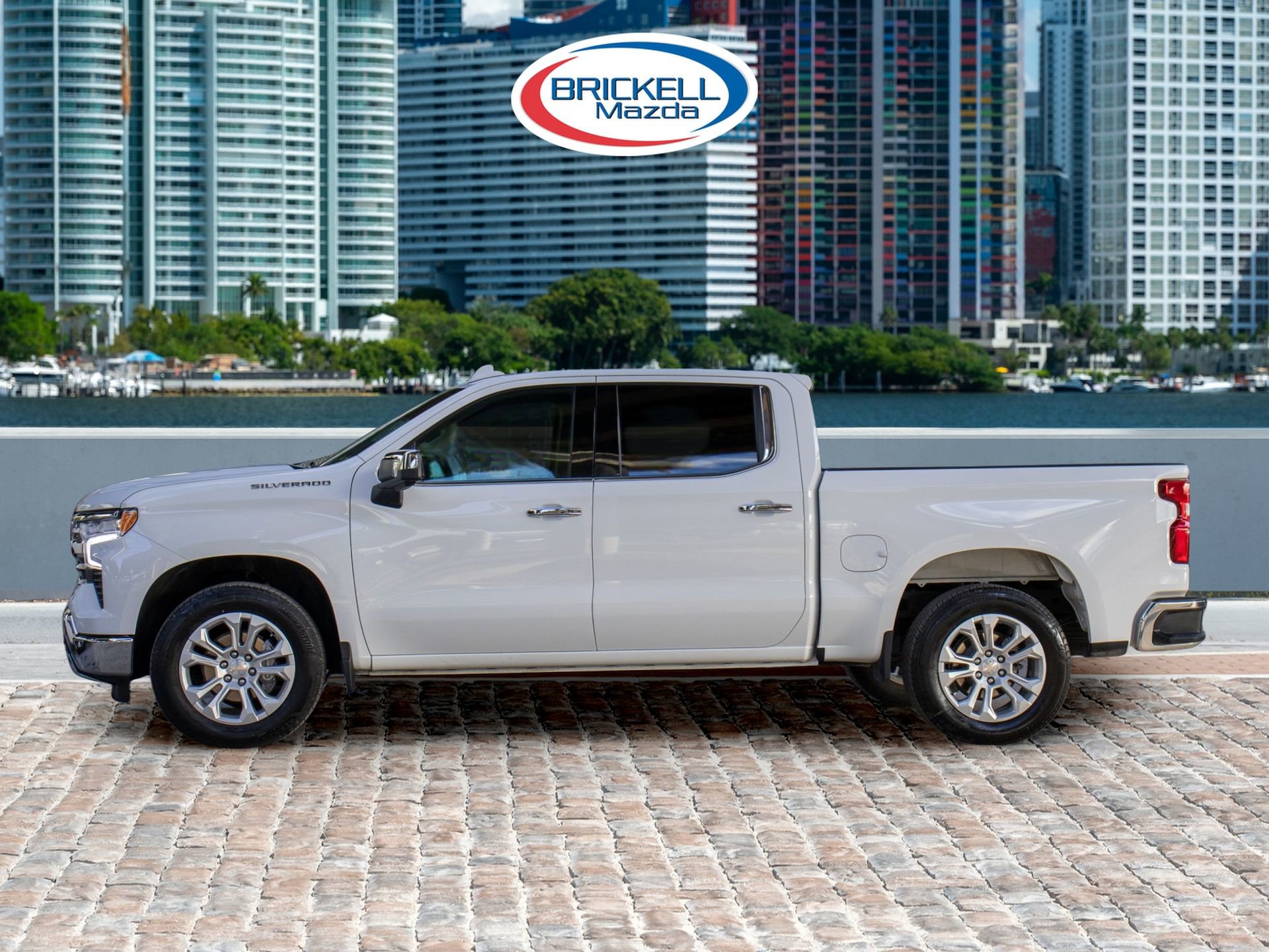 Used 2022 Chevrolet Silverado 1500 LTZ image 11