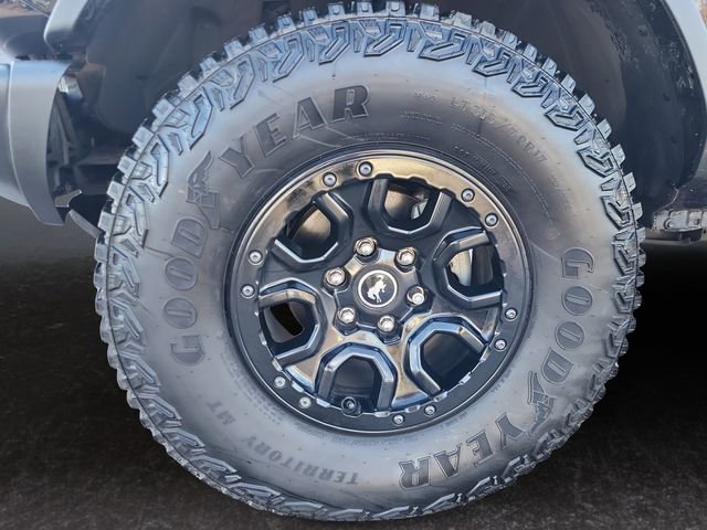 Used 2023 Ford Bronco Wildtrak image 25