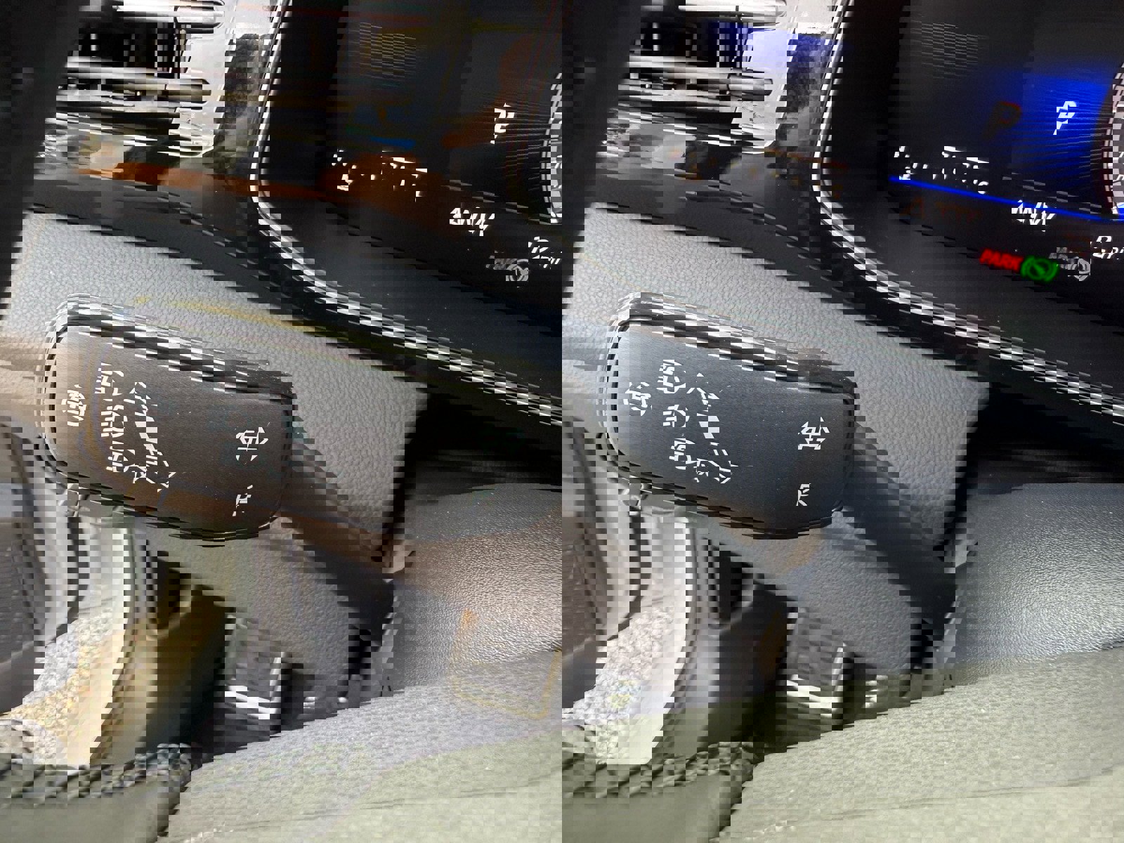 New 2025 Volkswagen Jetta Sport image 36