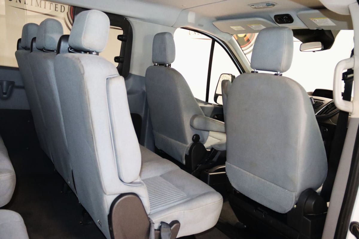Used 2016 Ford Transit 350 XLT RWD image 19