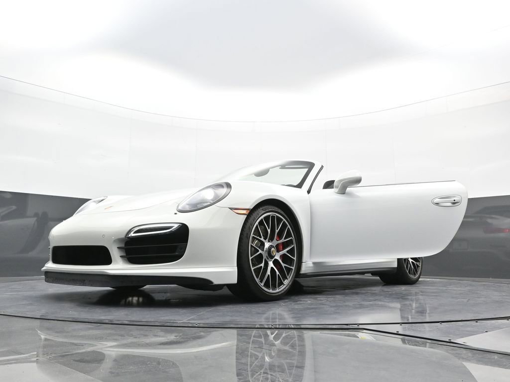 Used 2014 Porsche 911 Turbo image 38