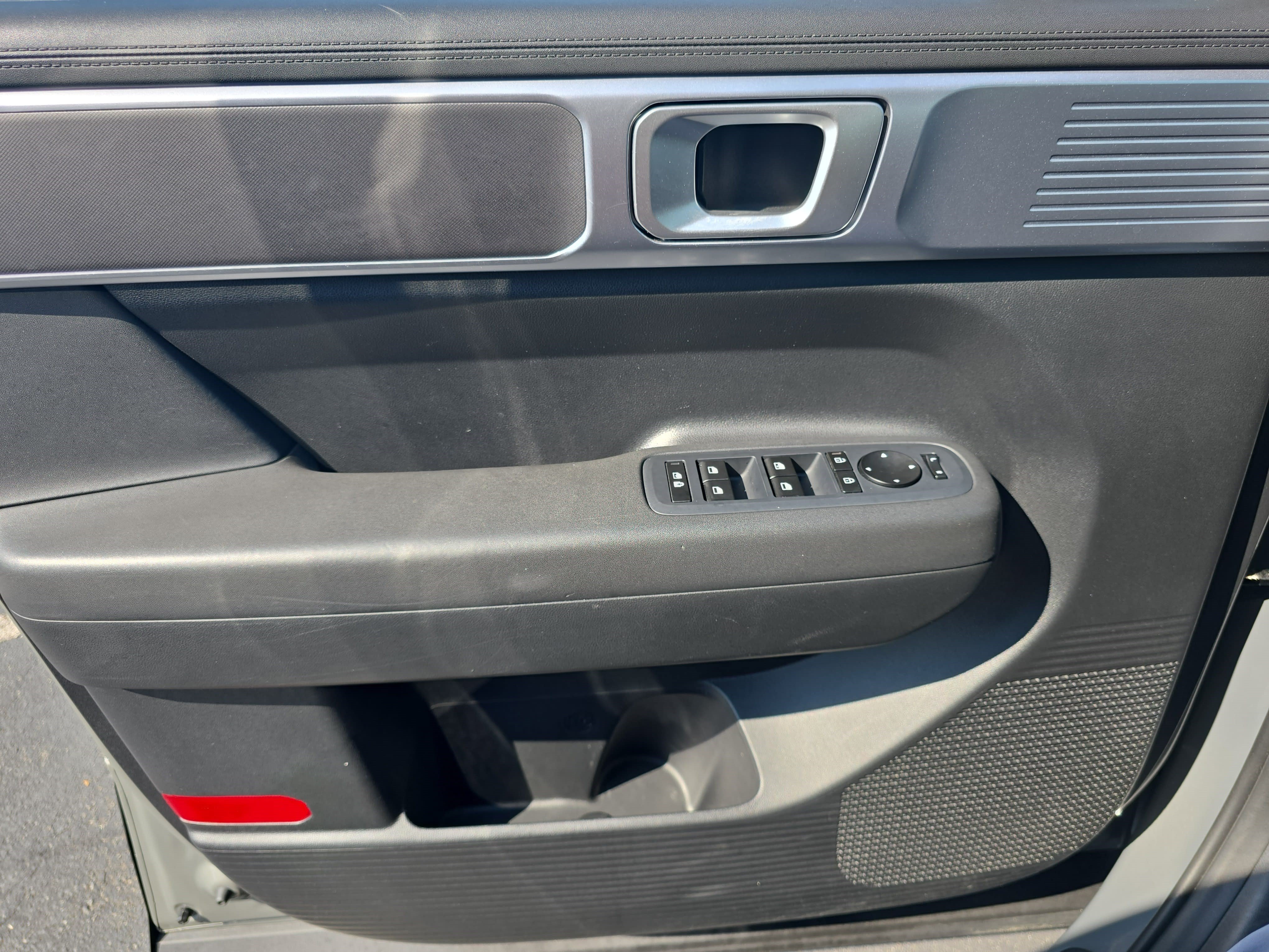 Used 2024 Hyundai Santa Fe SE FWD image 26