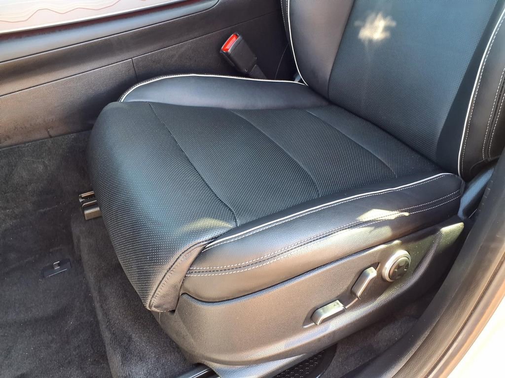 Used 2023 Genesis GV70 2.5T Advanced w/ Advanced Package image 26