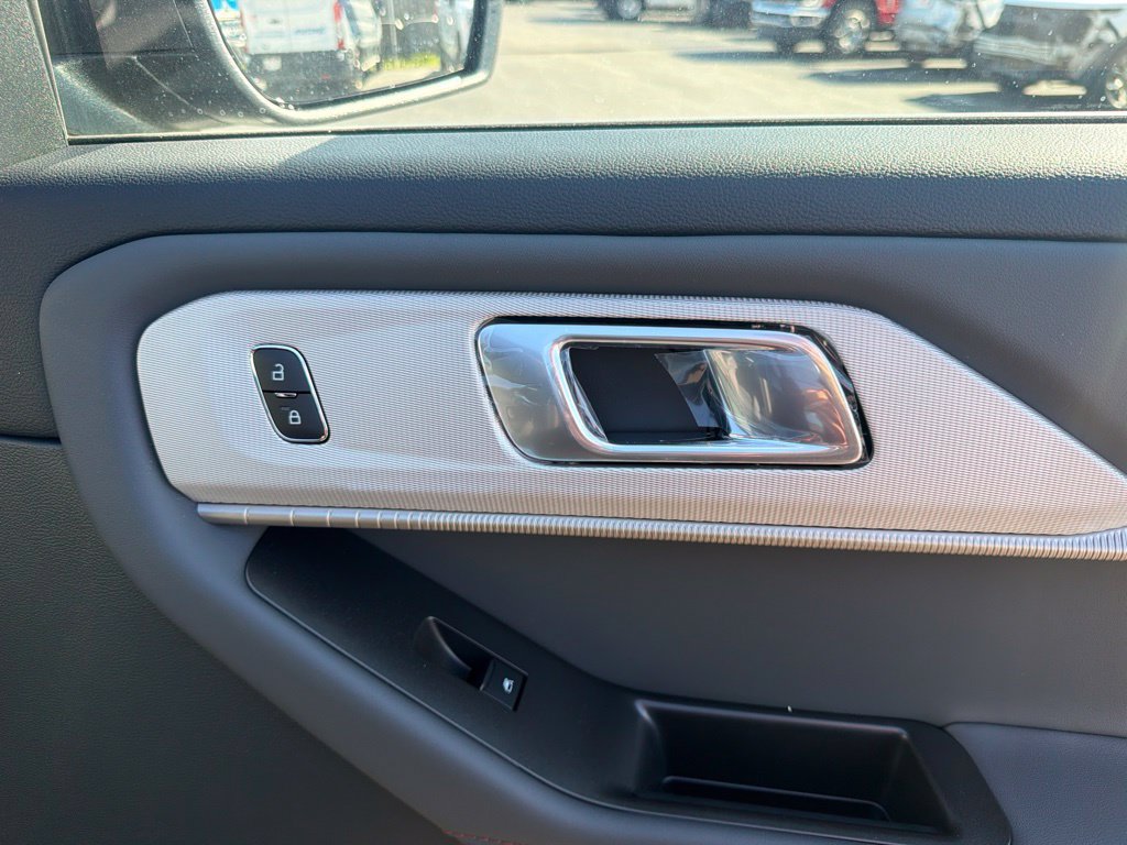 New 2027 Ford Explorer Active AWD/4WD image 37