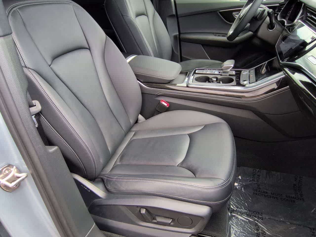 Used 2025 Audi Q7 3.0T Premium Plus AWD/4WD image 24