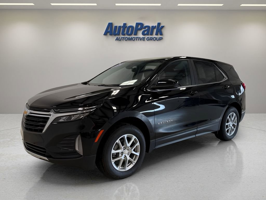 Used 2024 Chevrolet Equinox LT image 3