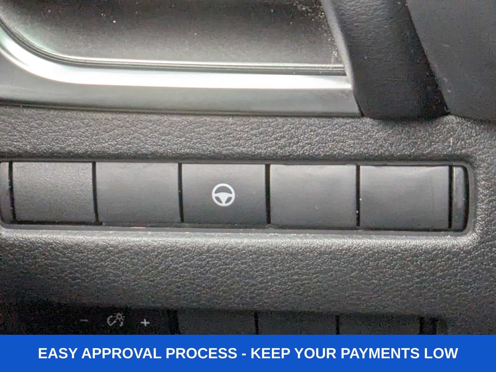 Used 2022 Nissan Rogue SV image 41