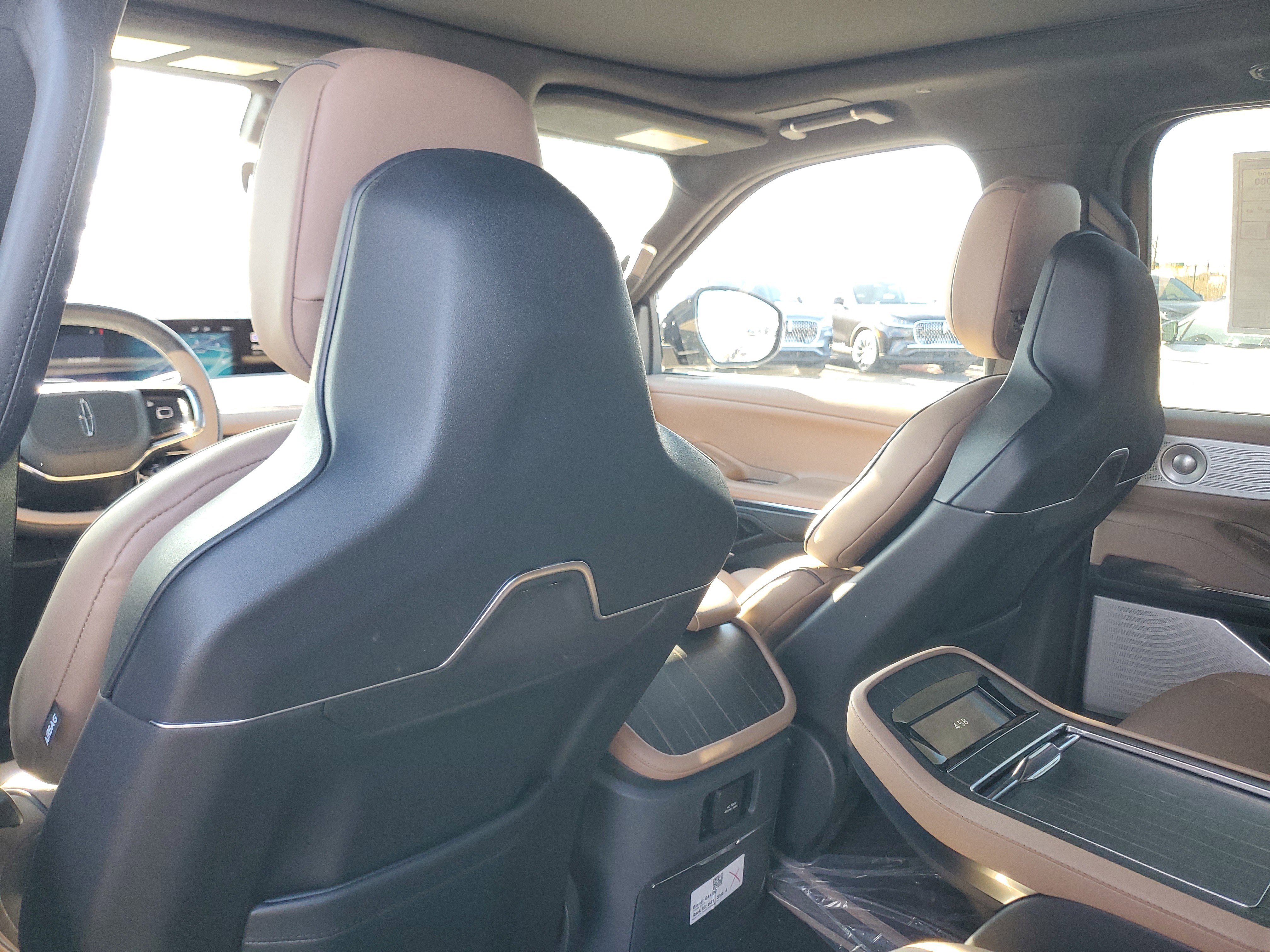 New 2026 Lincoln Navigator Reserve image 27