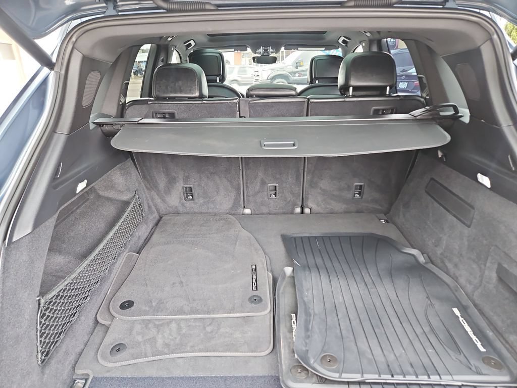 Used 2019 Porsche Cayenne AWD/4WD image 24
