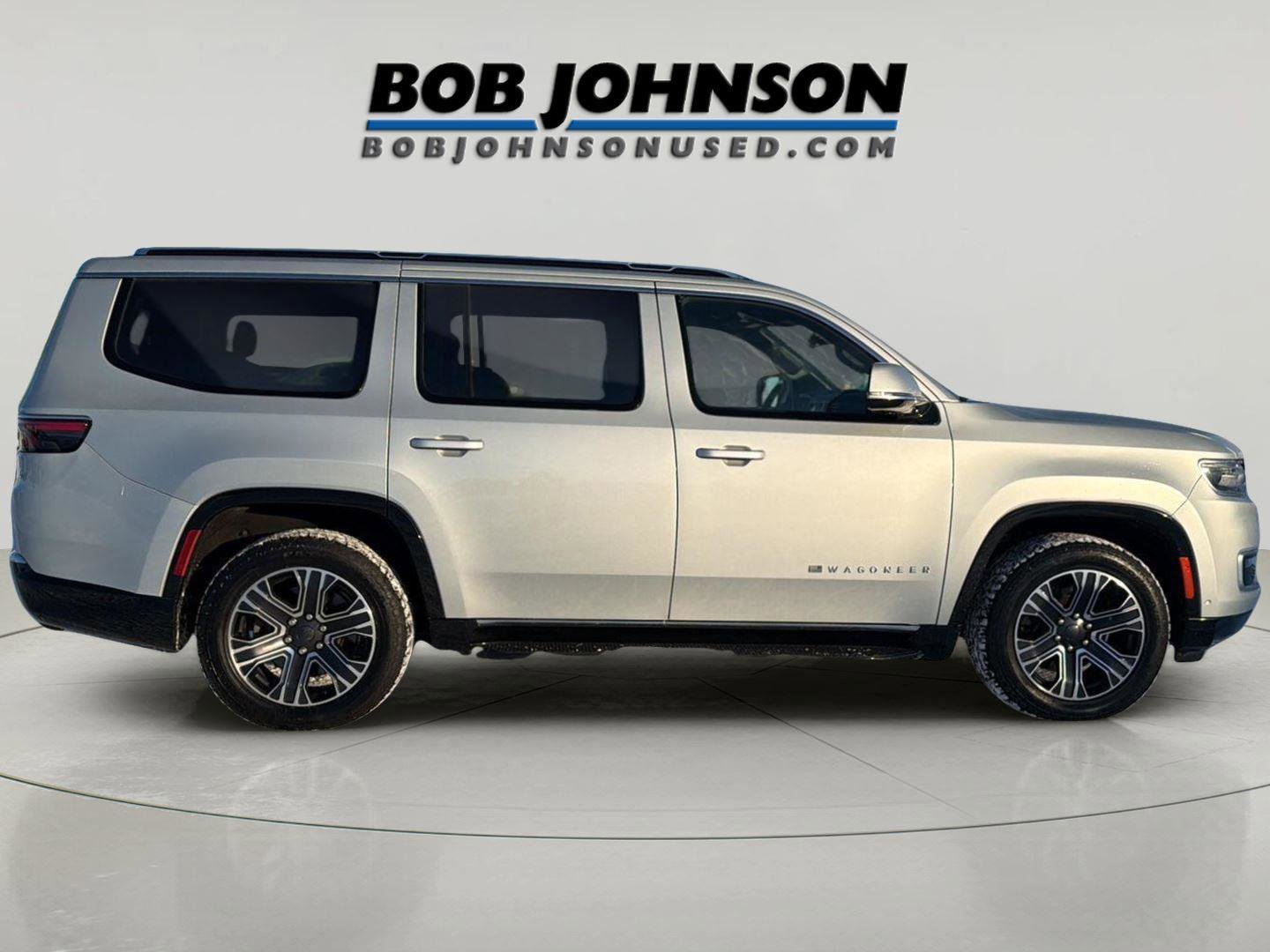 Used 2022 Jeep Wagoneer Series III AWD/4WD image 8