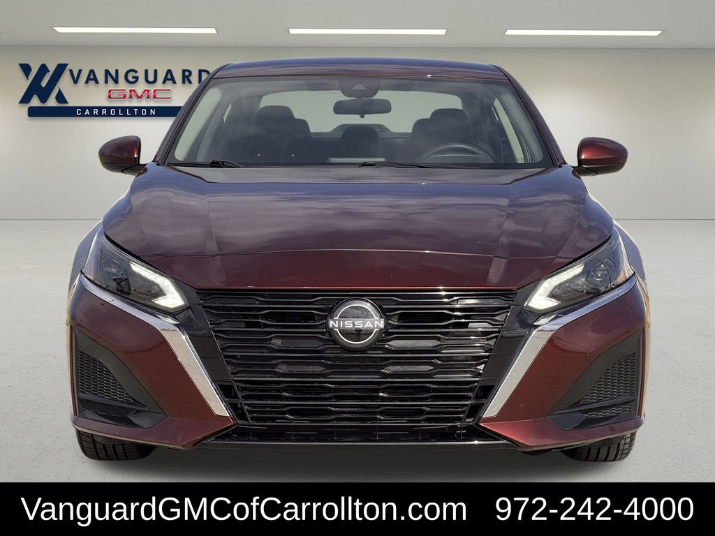 Used 2023 Nissan Altima 2.5 SV image 9
