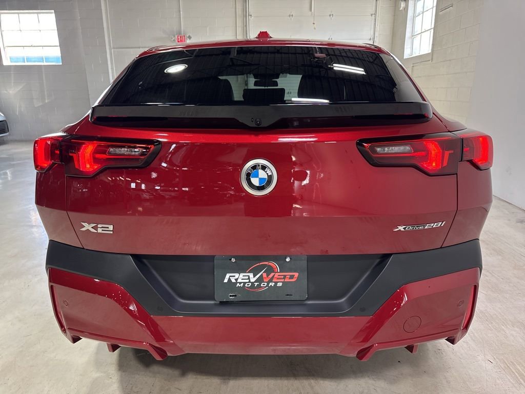 Used 2026 BMW X2 xDrive28i image 6