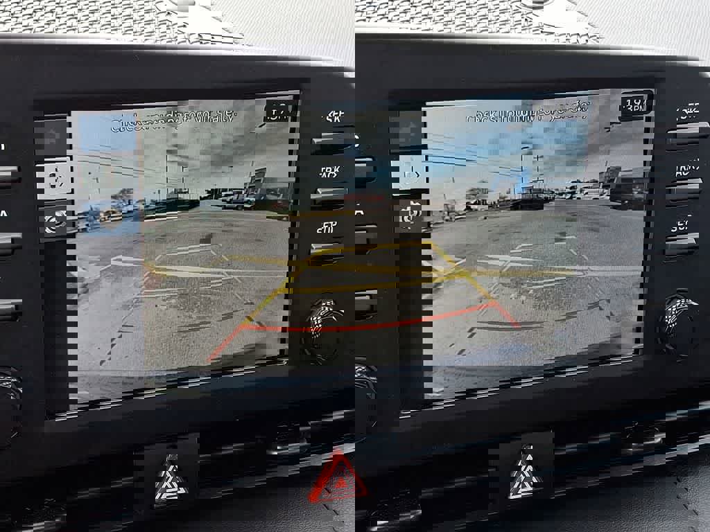 Certified 2025 Hyundai Elantra Sport image 16