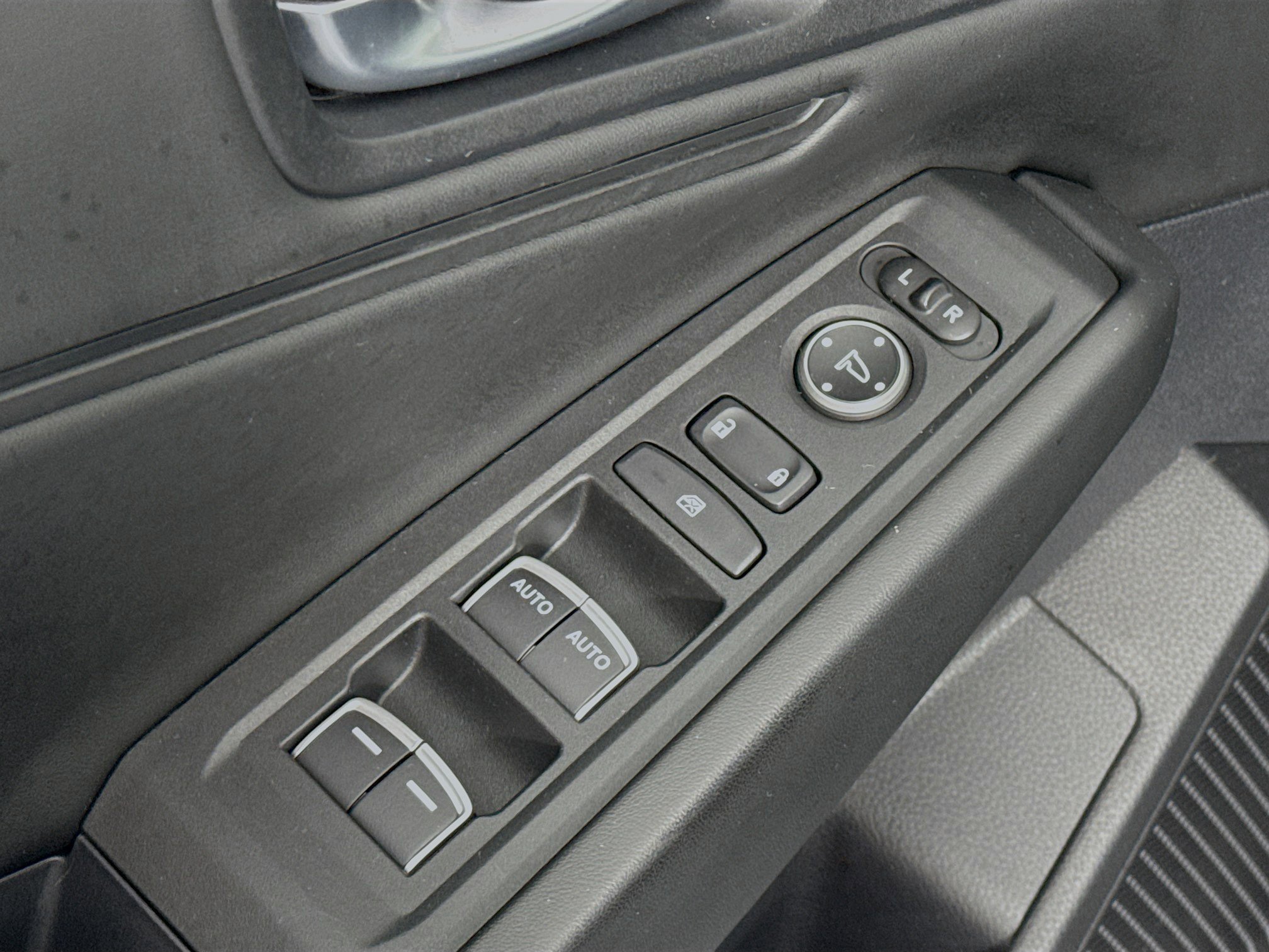 Certified 2023 Honda Accord EX image 17