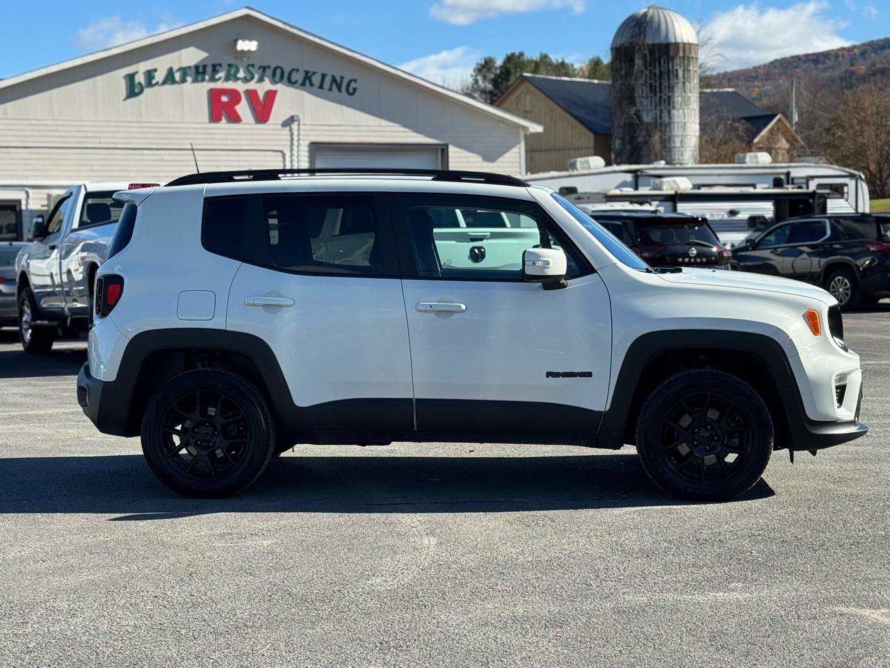 Used 2019 Jeep Renegade Altitude w/ Quick Order Package 2XM image 4