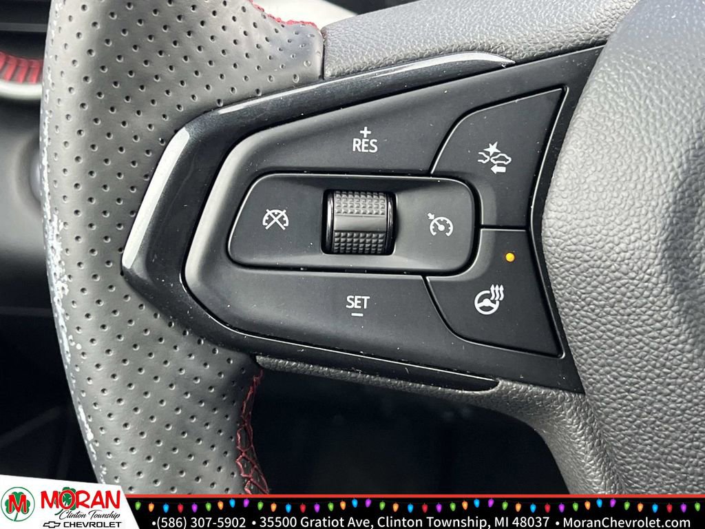 Certified 2024 Chevrolet Trax RS w/ Driver Confidence Package image 23