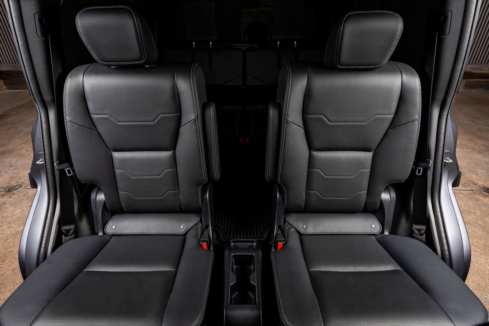 Used 2024 Lexus GX 550 image 35