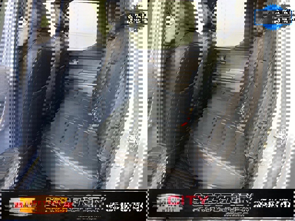 Used 2024 Toyota Tacoma TRD Off-Road w/ TRD Off Road Upgrade Package image 29