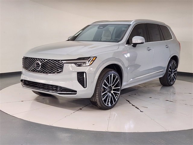 New 2026 Volvo XC90 B6 Plus