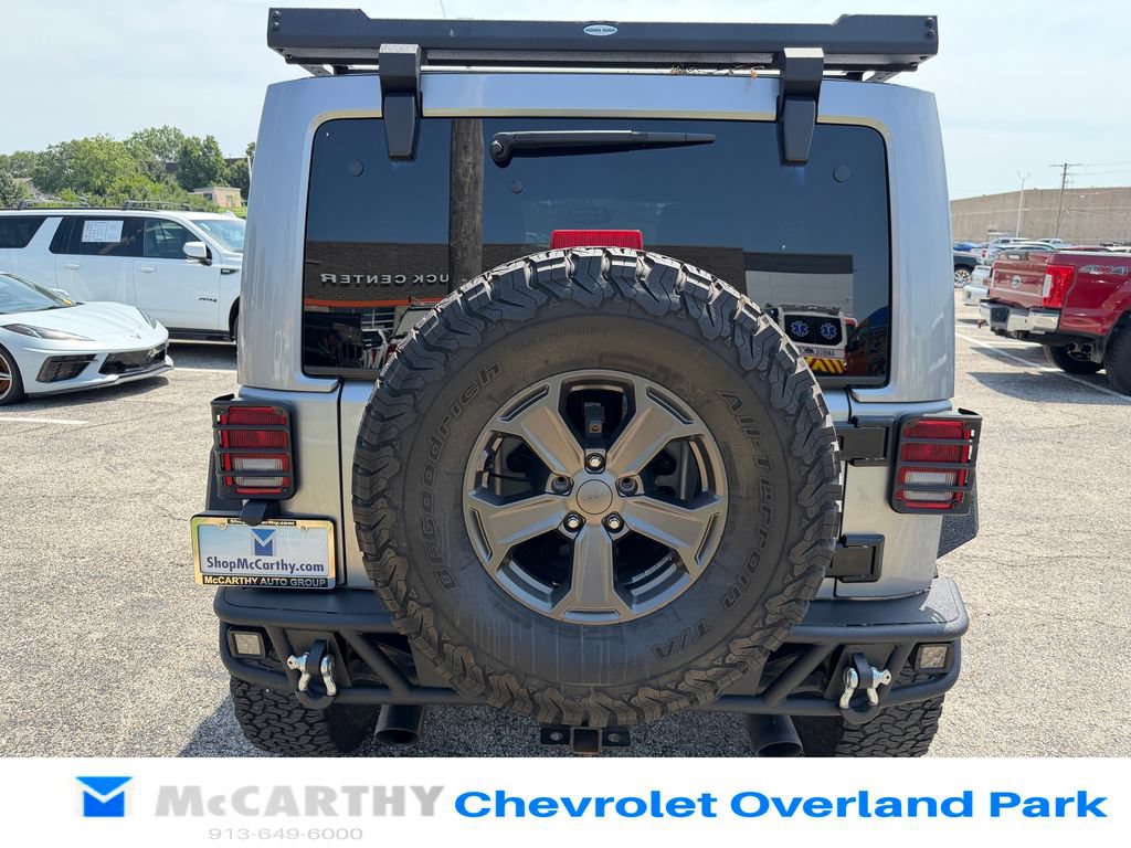 Used 2018 Jeep Wrangler Unlimited Rubicon w/ Dual Top Group AWD/4WD image 4