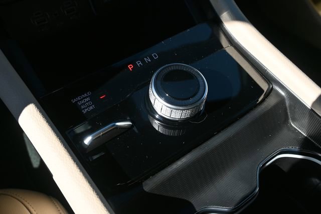 Used 2023 Jeep Grand Cherokee Limited image 24