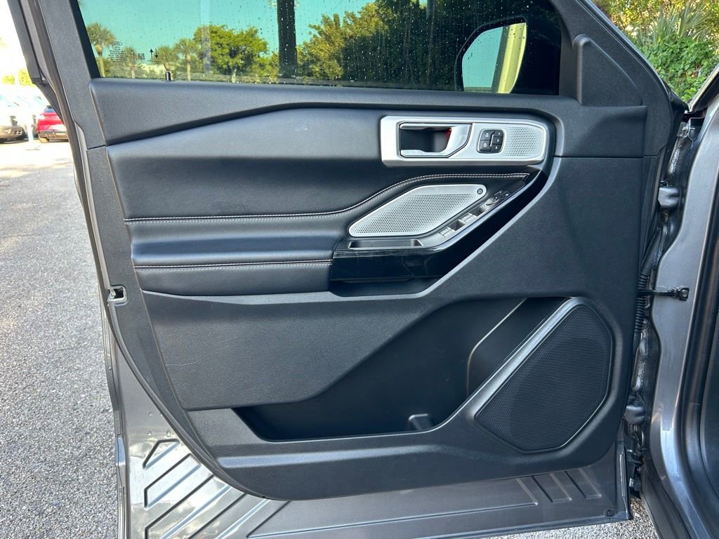 Used 2021 Ford Explorer ST w/ Equipment Group 401A AWD/4WD image 36