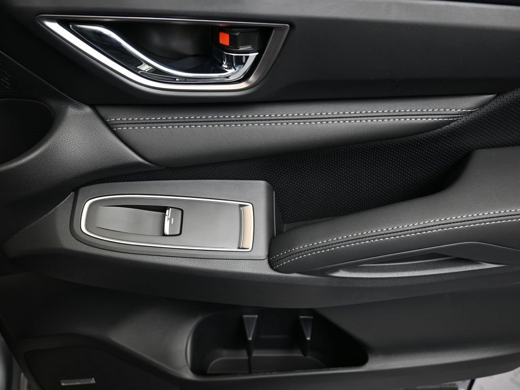 New 2026 Subaru Ascent Limited image 15